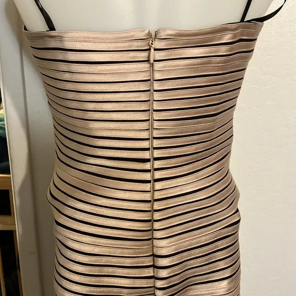 BCBG Maxazria formal ribbon pencil dress size 10 🔥
