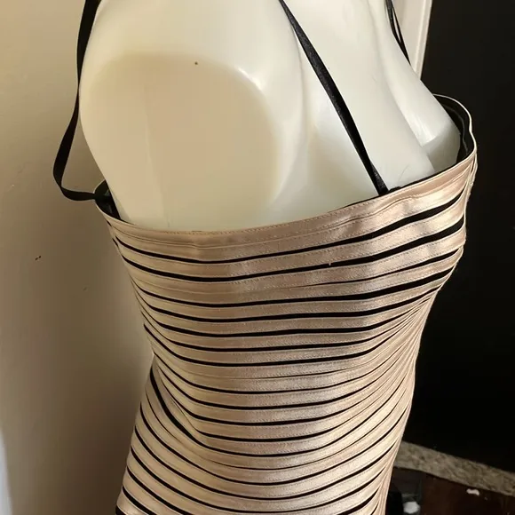 BCBG Maxazria formal ribbon pencil dress size 10 🔥