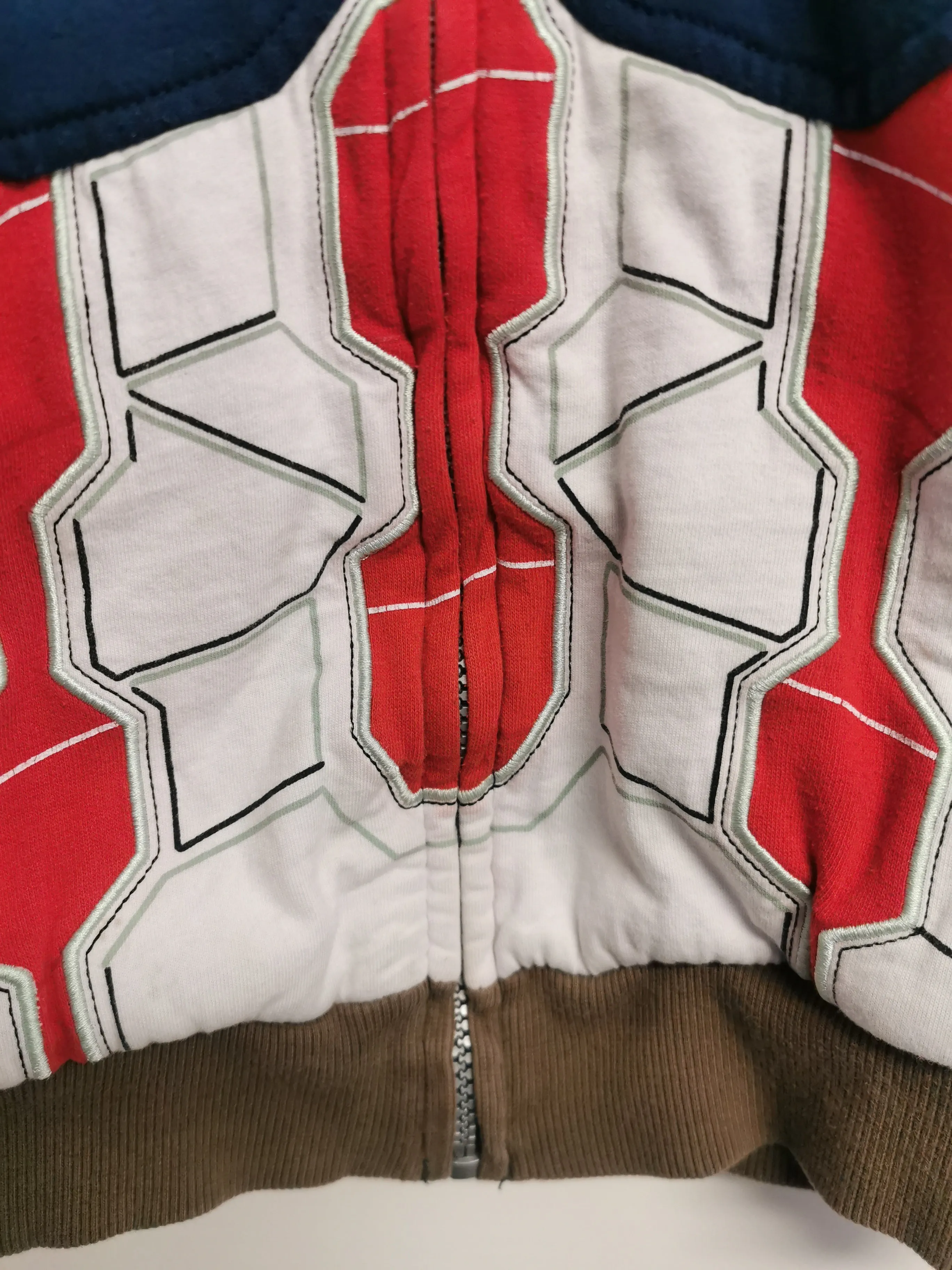 BOY SIZE (9/10 YEARS) - DISNEY, Captin America, Thick Zippered Hoodie VGUC B34