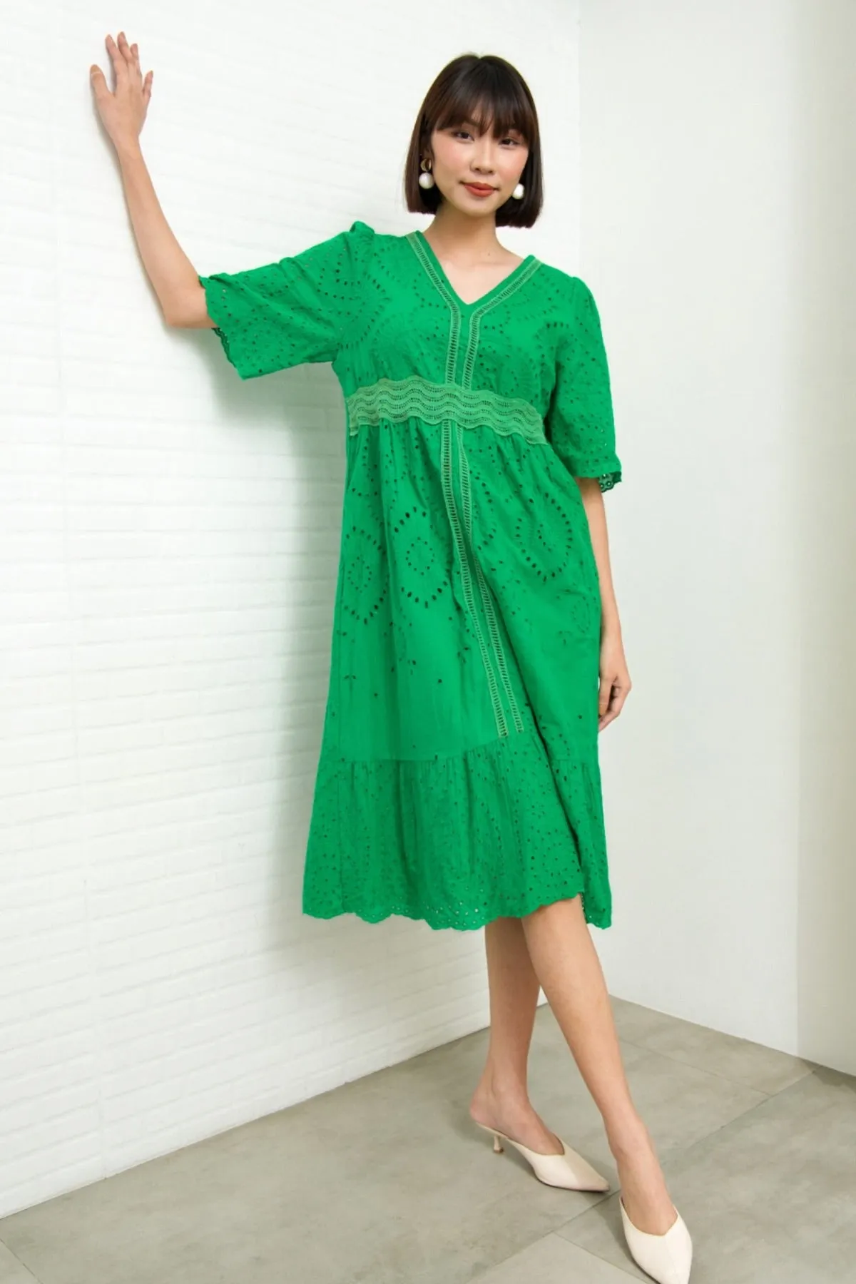 CERYS V-Neck Flutter-Sleeve Eyelet Dress (Jade Green)