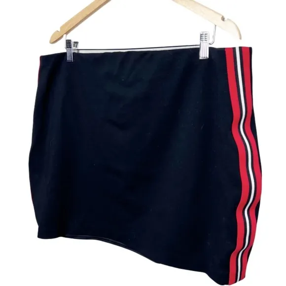 Express Women's Side Stripe Red Black Mini 90's Retro Pencil Fitted Tight Skirt