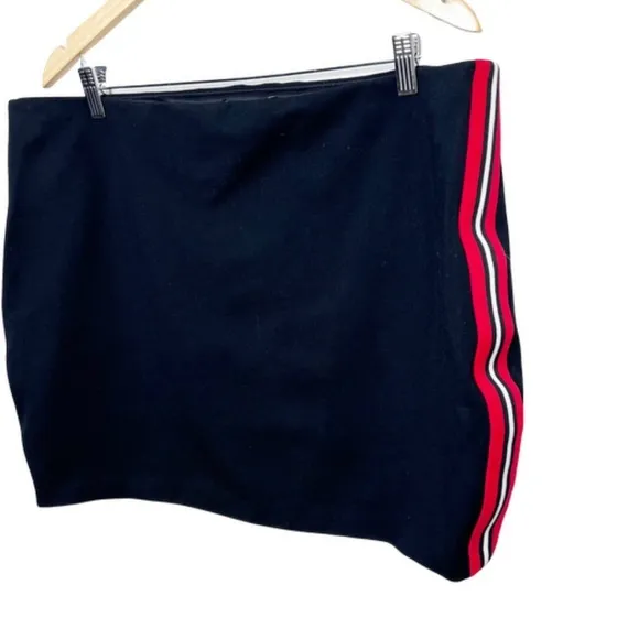 Express Women's Side Stripe Red Black Mini 90's Retro Pencil Fitted Tight Skirt