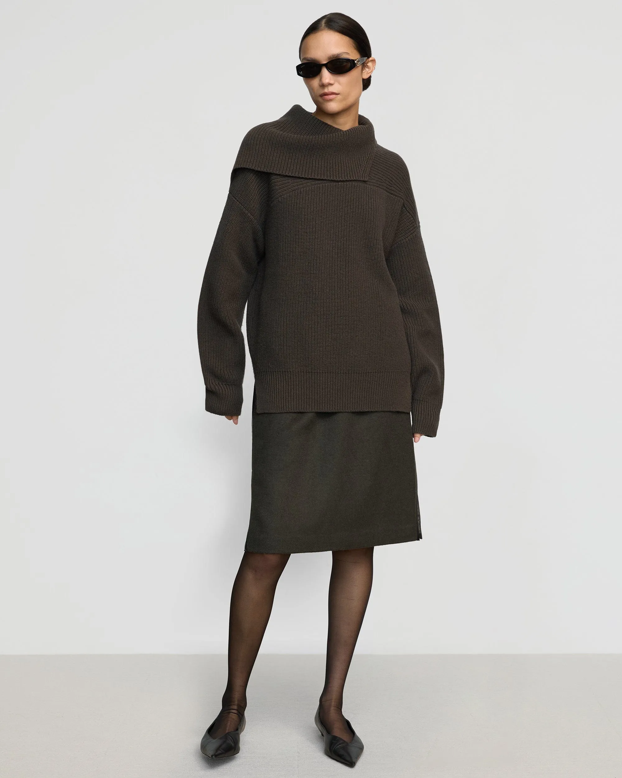 Ezra Organic Cotton-Wool Foldover-Collar Sweater