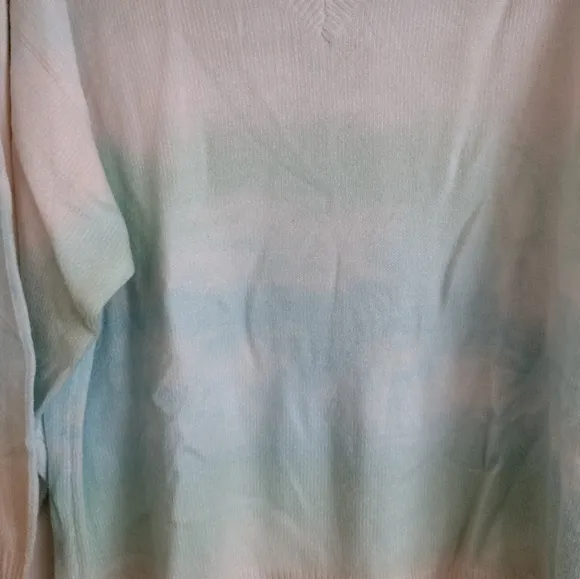 Fate tie dyed gradient sweater size M/L