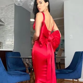 High-quality Slim And Elegant Solid  Color Bow Dress