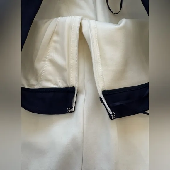 J.Mclaughlin ~ Women's Marf Skirt Mid-Length Pencil Ivory / blue trim Size 6 NWT