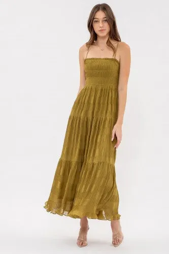 Kiwi Garden Tiered Pleated Midi Dress