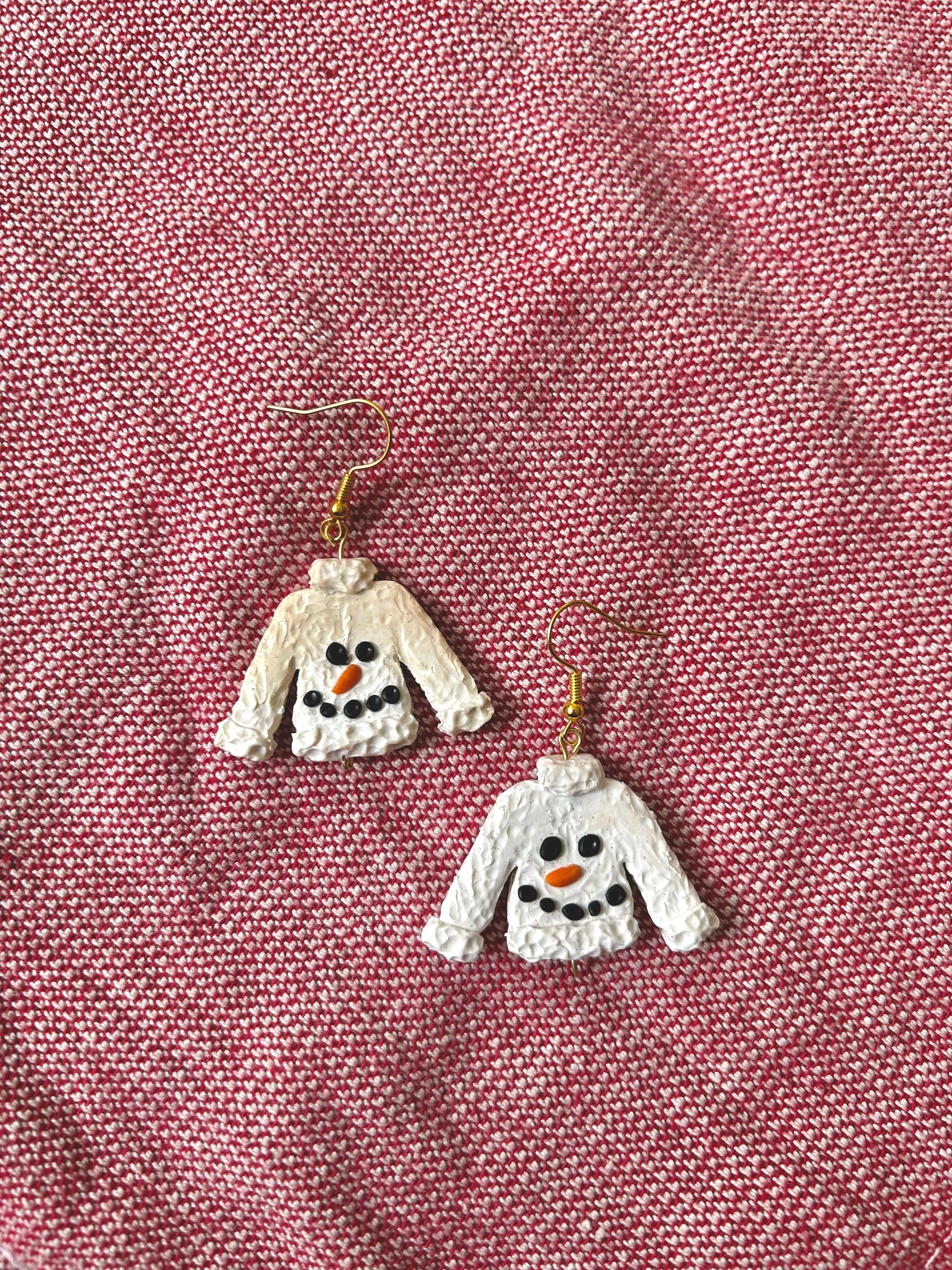 Marshmallow snowmen sweaters