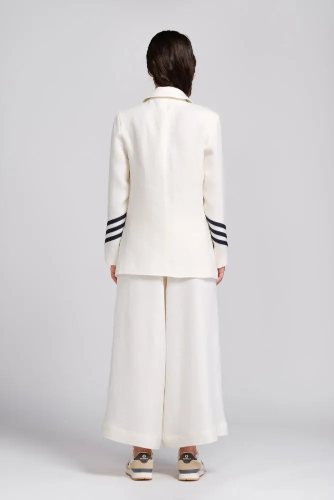 Natural hemp jacket with sleeve details