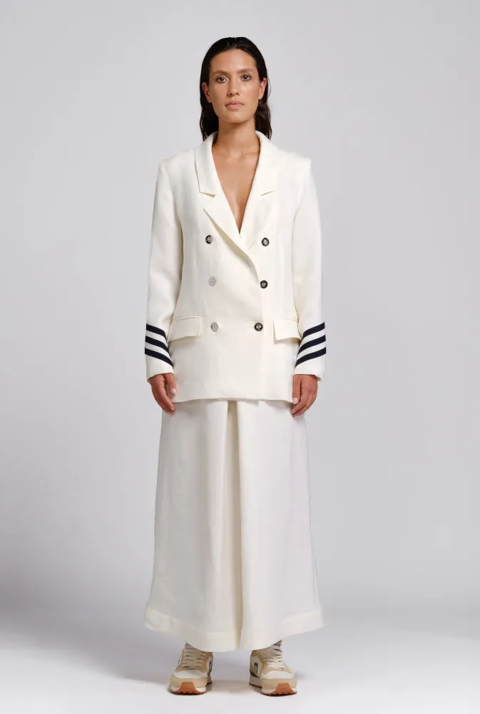 Natural hemp jacket with sleeve details
