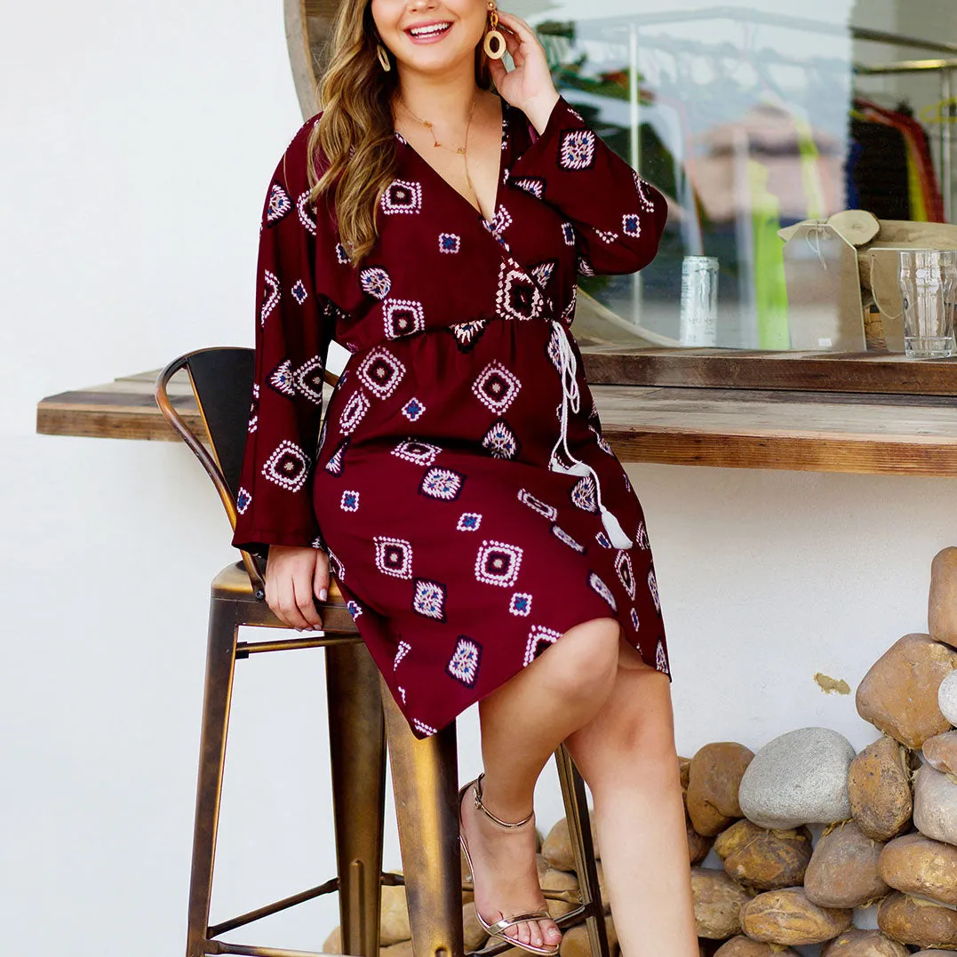 Original Design Retro Floral Deep V-neck Tie Waist Slimming Large Size Women's Dress