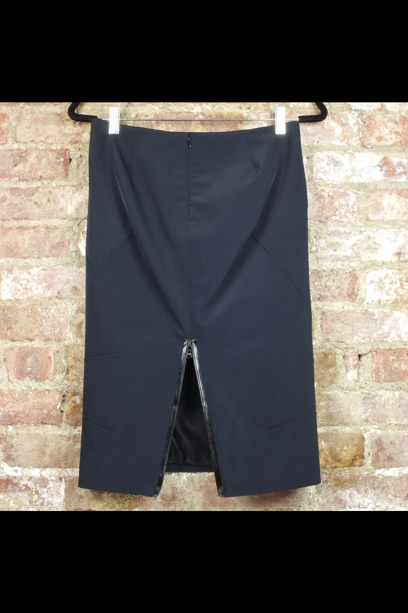 PRADA ZIP-BACK PENCIL SKIRT - XS