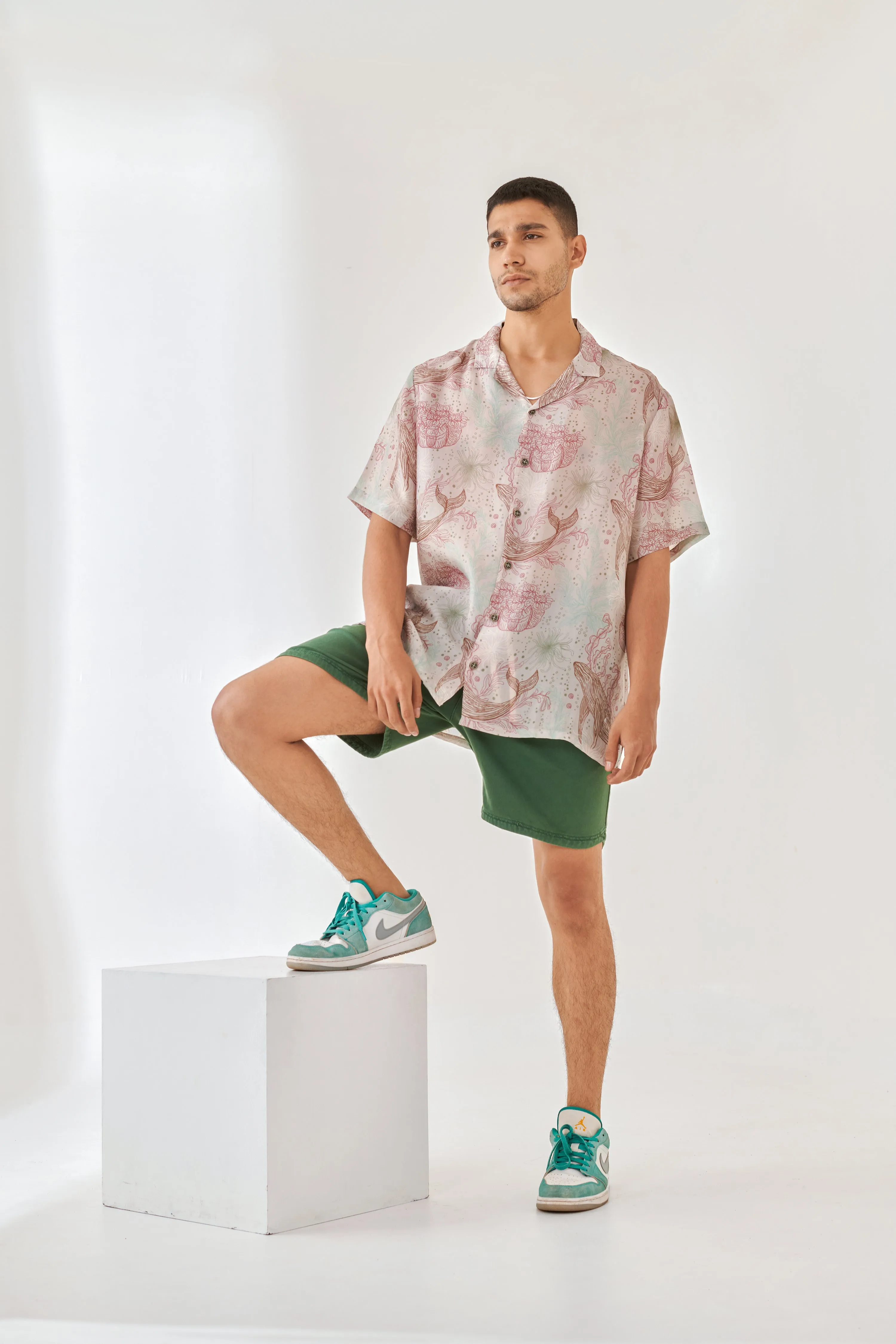 Sea whale Pastel Oversize Shirt
