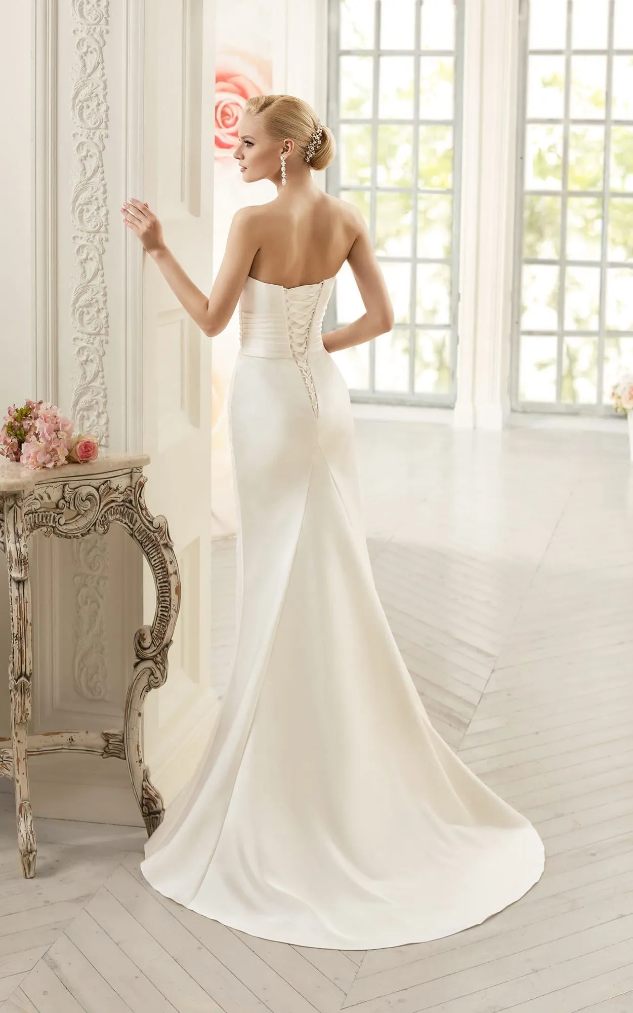 Sheath Strapless Sleeveless Lace-Up Long Satin Wedding Dress-714453