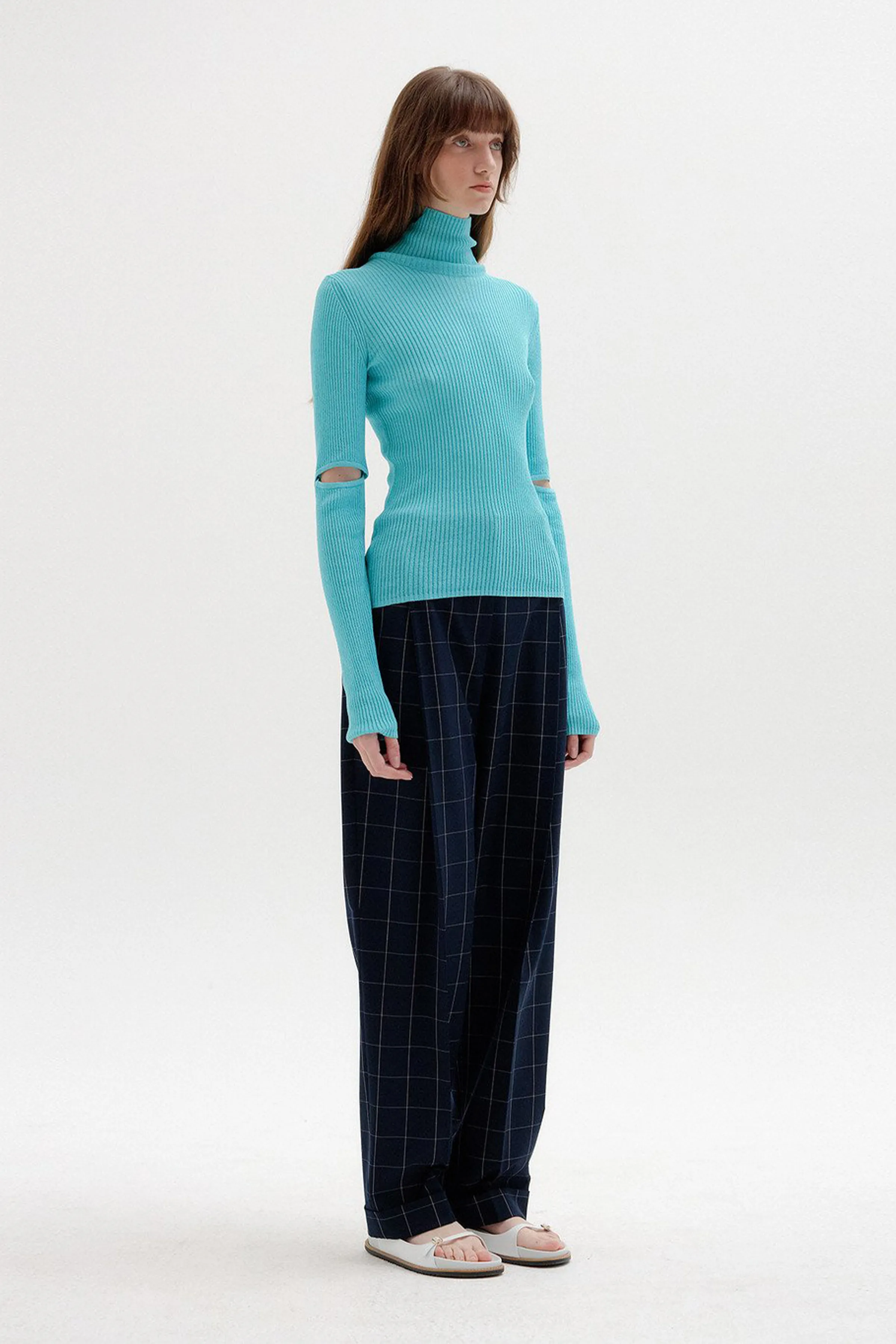 SOLLY RIBBED-KNIT CUTOUT PULLOVER