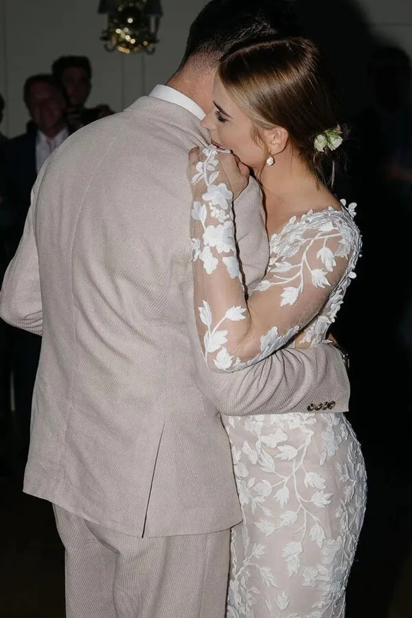 Tulle Sheath Sweetheart Neck Wedding Dresses With Floral Appliques, MW890