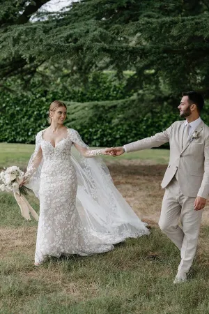 Tulle Sheath Sweetheart Neck Wedding Dresses With Floral Appliques, MW890