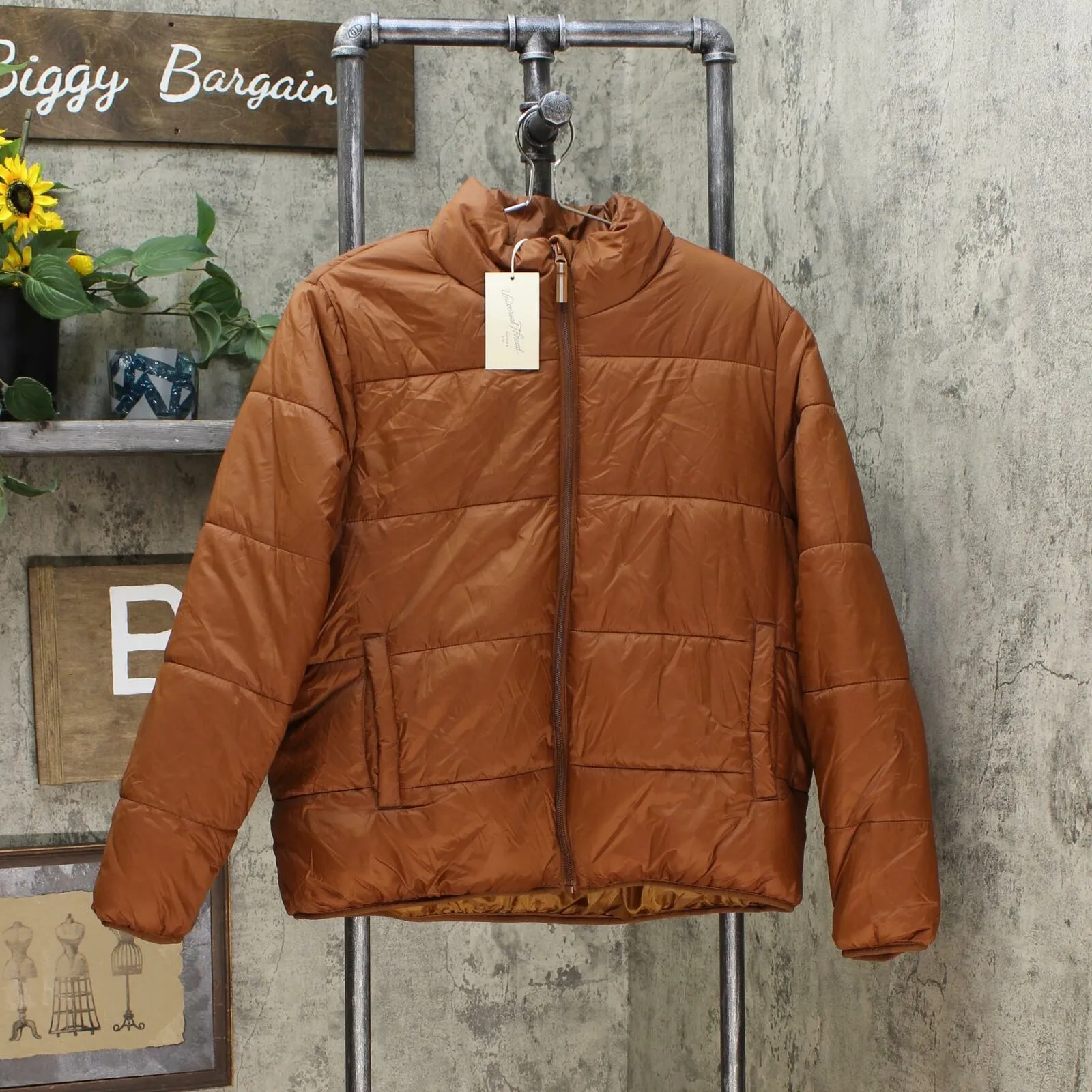Universal Thread Women's Puffer Jacket