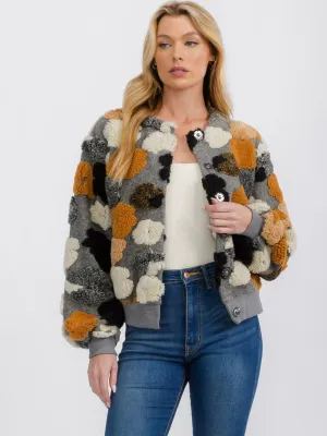 WOMEN'S LONG SLEEVE FRONT POCKETS BUTTON CLOSURE FUZZY JACKET
